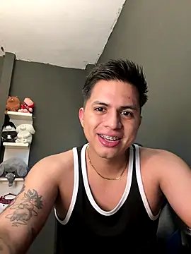 Snapshot of Niicky1_ chatting on 28, 10, 2025 Niicky1  online show from 28, 10, 2025