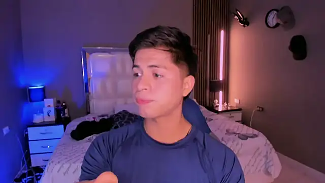 Snapshot of Niicky1_ chatting on 20, 3, 2025 Niicky1  online show from 20, 3, 2025