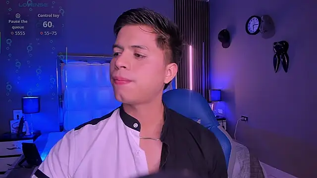 Snapshot of Niicky1_ chatting on 5, 10, 2025 Niicky1  online show from 5, 10, 2025