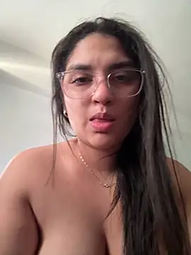Snapshot of dalila2arab chatting on 25, 5, 2026 dalila2arab online show from 25, 5, 2026
