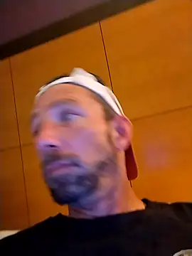 Treemandude online show from 27, 11, 2025