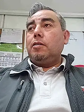 Manolete007x online show from 2, 12, 2025