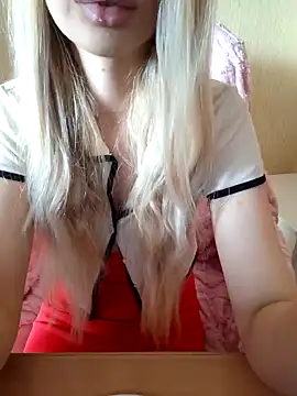 Elza kom online show from 15, 10, 2025