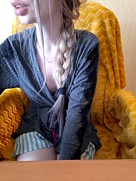 Elza kom online show from 20, 2, 2026