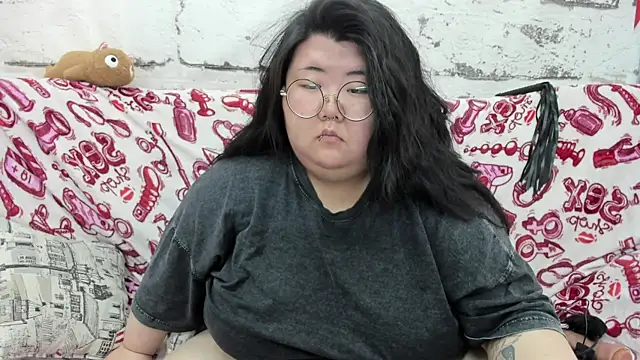 Nadine asian online show from 2, 7, 2026