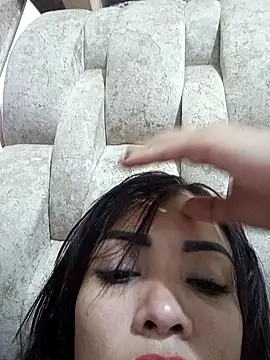 Snapshot of lady_scarlettt chatting on 21, 10, 2025 lady scarlettt online show from 21, 10, 2025