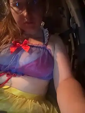 BabyDukes online show from 2, 11, 2025