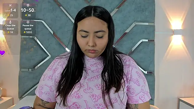 LucciaPorter online show from 7, 7, 2026