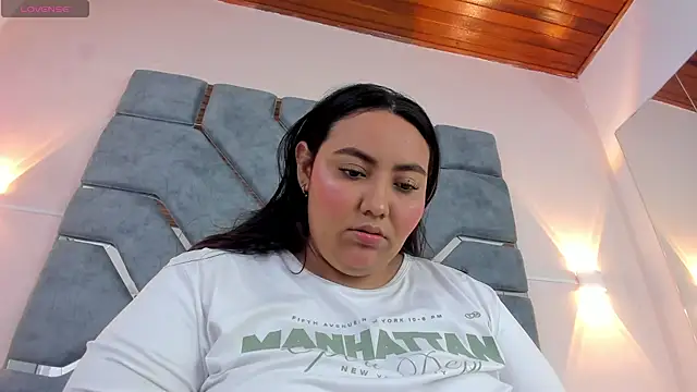 LucciaPorter online show from 12, 2, 2026