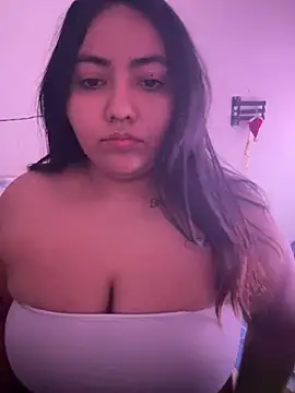 LucciaPorter online show from 7, 6, 2026