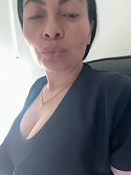 Janna099 online show from 3, 3, 2025