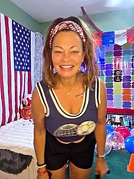 Snapshot of Erotic_and_Exotic chatting on 14, 6, 2026 Erotic and Exotic online show from 14, 6, 2026