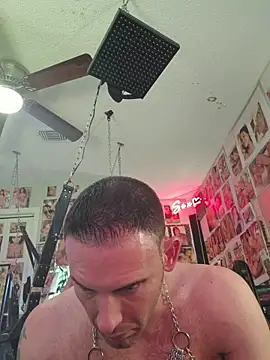Snapshot of luvs2cumm69 chatting on 13, 6, 2026 luvs2cumm69 online show from 13, 6, 2026