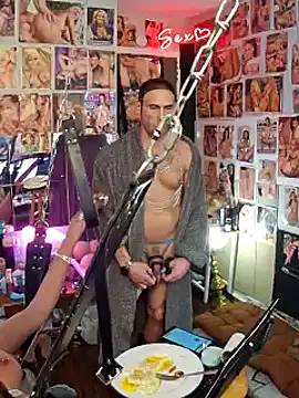 luvs2cumm69 online show from 7, 3, 2025