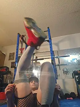 luvs2cumm69 online show from 8, 11, 2025