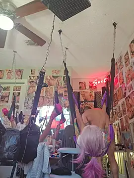 luvs2cumm69 online show from 13, 3, 2026