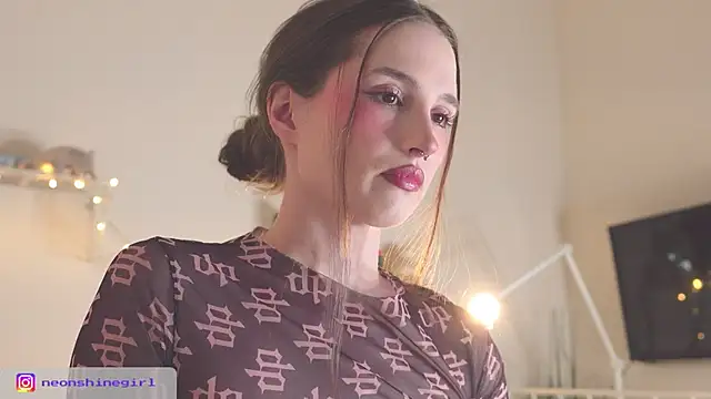 NeonShine online show from 12, 3, 2026