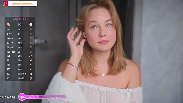  Stefanie Collins  online show from 28, 7, 2026