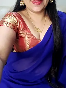 Traditional Housewife  online show from 14, 9, 2025