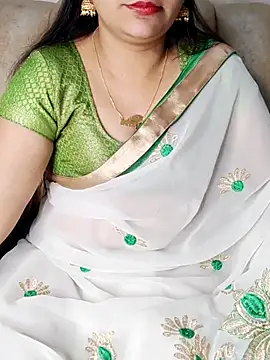 Traditional Housewife  online show from 11, 9, 2025