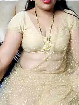 Traditional Housewife  online show from 29, 1, 2025