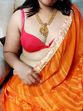 Traditional Housewife  online show from 6, 2, 2025