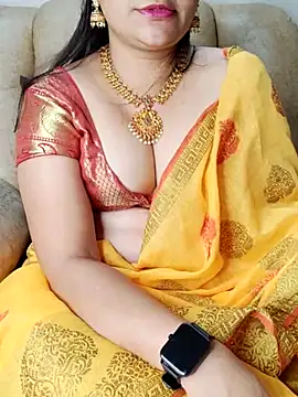 Traditional Housewife  online show from 20, 2, 2025