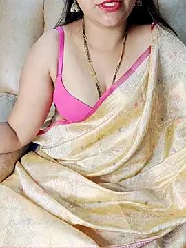 Traditional Housewife  online show from 12, 3, 2025