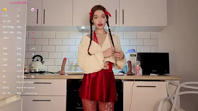 PrettyLilie online show from 21, 11, 2025