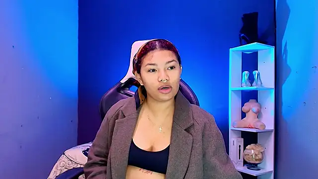 Snapshot of JadaRoberts chatting on 13, 9, 2025 JadaRoberts online show from 13, 9, 2025