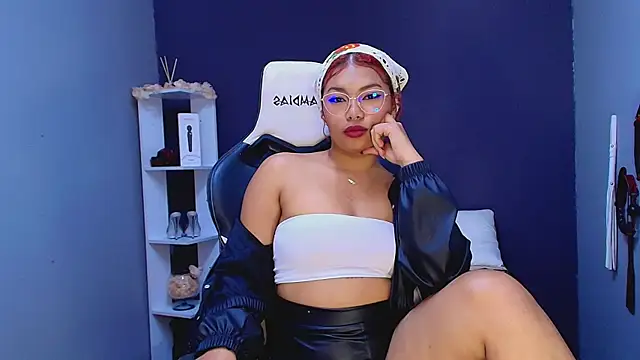 Snapshot of JadaRoberts chatting on 22, 3, 2025 JadaRoberts online show from 22, 3, 2025