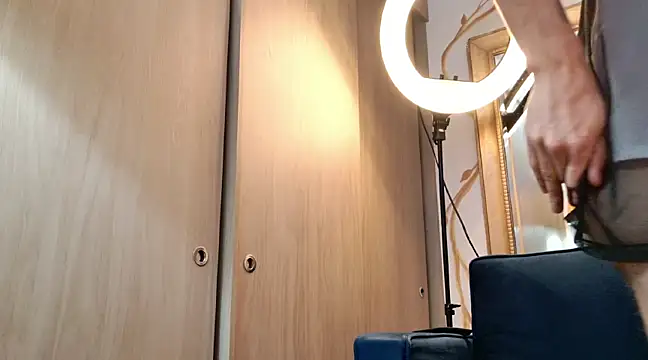 Snapshot of enzo_herrera01 chatting on 27, 2, 2025 enzo herrera01 online show from 27, 2, 2025