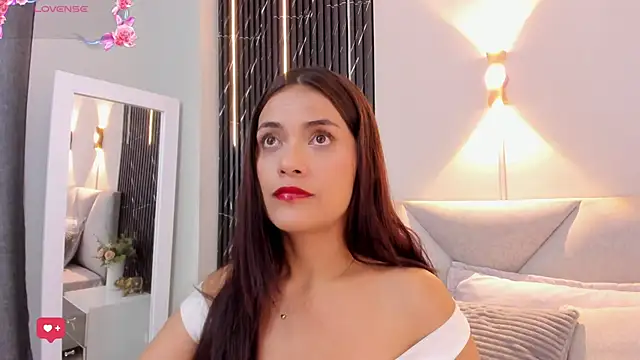 Snapshot of katrina_kaif_x chatting on 27, 5, 2026 katrina kaif x online show from 27, 5, 2026