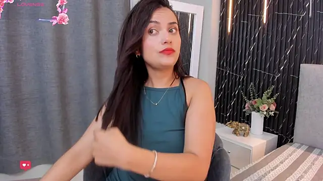 Snapshot of katrina_kaif_x chatting on 15, 5, 2026 katrina kaif x online show from 15, 5, 2026