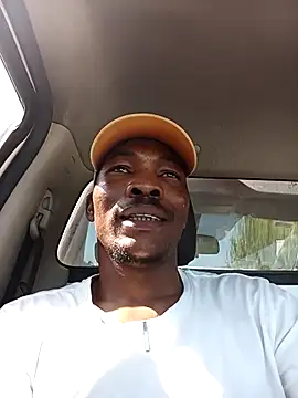 Snapshot of Ngamla123 chatting on 28, 10, 2025 Ngamla123 online show from 28, 10, 2025