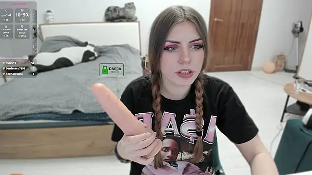 Brooooke online show from 4, 2, 2026