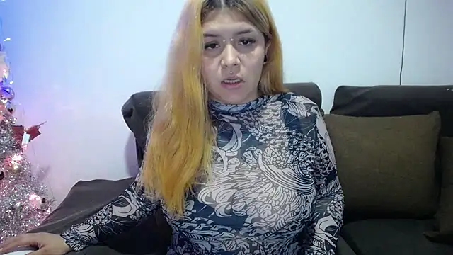 Snapshot of sara_winehouse1 chatting on 24, 12, 2024 sara winehouse1 online show from 24, 12, 2024
