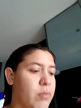 Snapshot of sara_winehouse1 chatting on 9, 10, 2025 sara winehouse1 online show from 9, 10, 2025