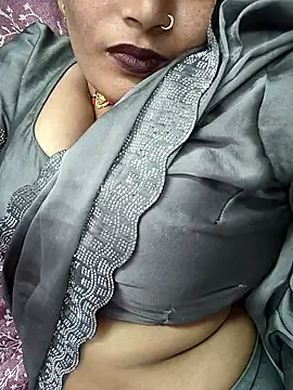 Snapshot of Ritasingh-0461 chatting on 8, 5, 2026 Ritasingh-0461 online show from 8, 5, 2026