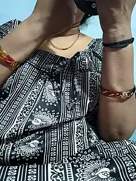 Snapshot of Ritasingh-0461 chatting on 17, 3, 2025 Ritasingh-0461 online show from 17, 3, 2025