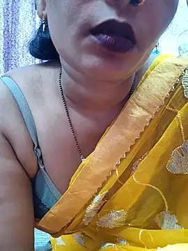 Snapshot of Ritasingh-0461 chatting on 7, 10, 2025 Ritasingh-0461 online show from 7, 10, 2025