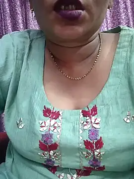 Snapshot of Ritasingh-0461 chatting on 28, 9, 2025 Ritasingh-0461 online show from 28, 9, 2025