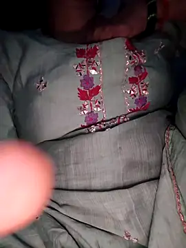 Snapshot of Ritasingh-0461 chatting on 13, 5, 2026 Ritasingh-0461 online show from 13, 5, 2026