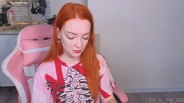 Snapshot of Radiants_two chatting on 5, 6, 2026 Radiants two online show from 5, 6, 2026