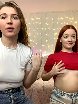 Radiants two online show from 8, 11, 2025