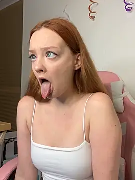 Radiants two online show from 25, 11, 2025