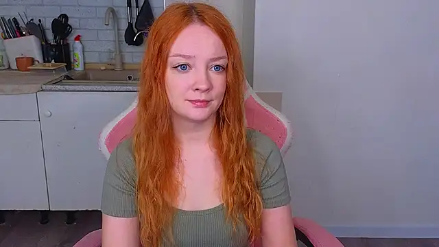 Snapshot of Radiants_two chatting on 3, 5, 2026 Radiants two online show from 3, 5, 2026