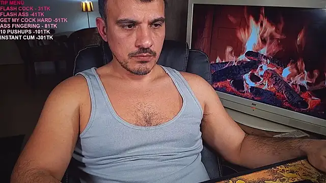 Snapshot of officeman7 chatting on 1, 3, 2025 officeman7 online show from 1, 3, 2025