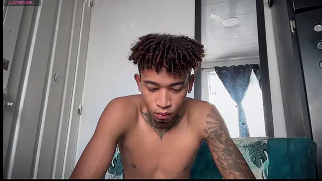 sexy blacks  online show from 3, 12, 2025