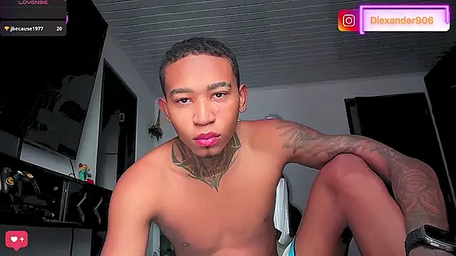 sexy blacks  online show from 17, 6, 2026